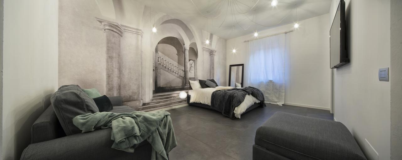 Suite Vogue Sforza Voghera Bagian luar foto
